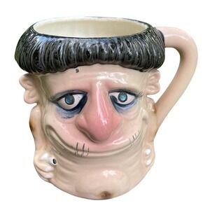 Kreiss Psycho Ceramics Figure Nudies Figural Mug Nude series Nudeniks‎ Cigarette